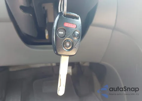 2005 Honda Accord Hybrid z USA, uszkodzony, nr VIN JHMCN36455C010117